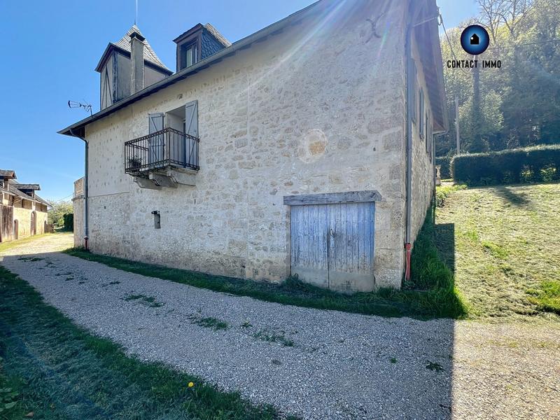 Maison ancienne - 127 m² - 7 pièces