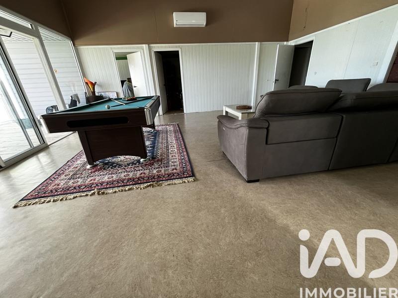 Maison - 406 m² - 15 pièces