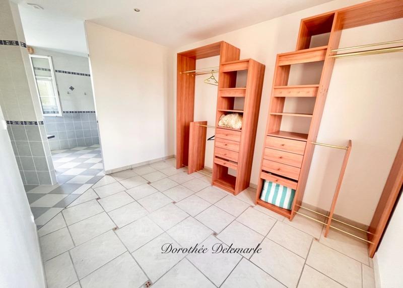 Maison - 408 m² - 10 pièces