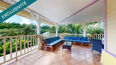 Maison - 185 m² - 5 pièces