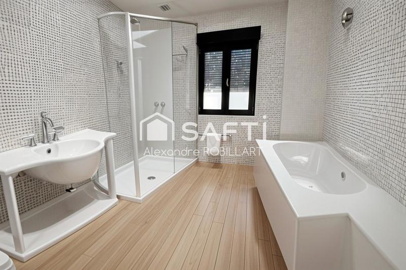 Maison - 200 m² - 6 pièces