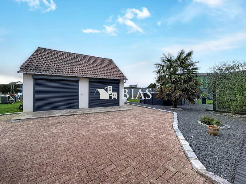 Maison - 135 m² - 6 pièces