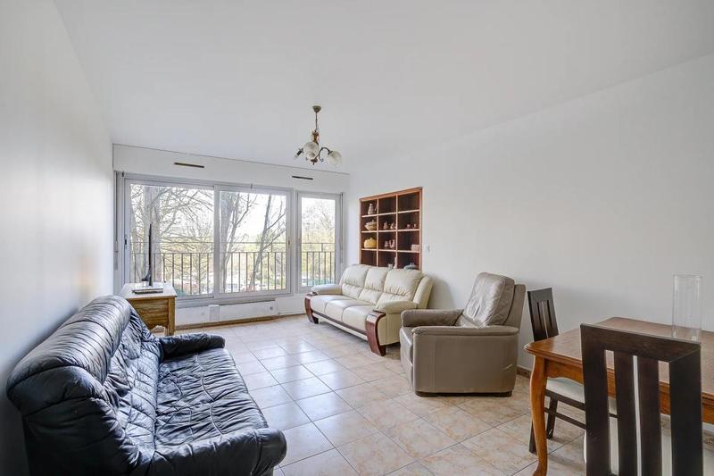 Appartement - 82 m² - 4 pièces