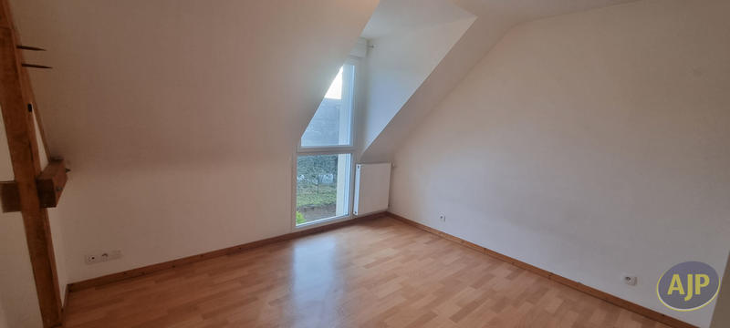 Maison - 100 m² - 6 pièces