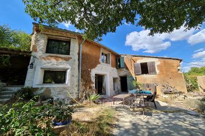 Maison - 200 m² - 5 pièces