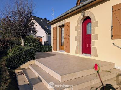 Maison - 90 m² - 4 pièces