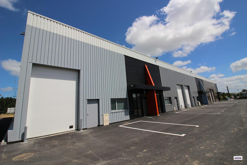 Local commercial - 295 m²