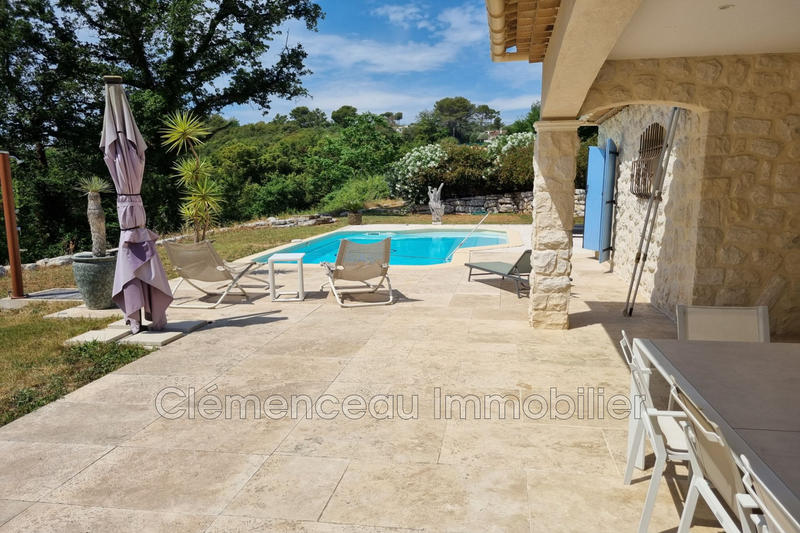 Villa - 140 m² - 5 pièces