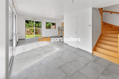 Maison - 86 m² - 4 pièces