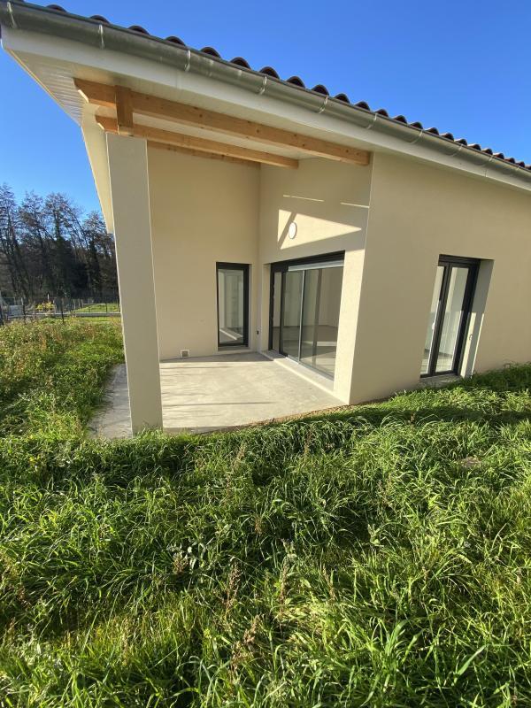 Maison jumelée - 89 m² - 3 pièces