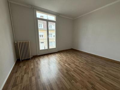 Appartement - 122 m² - 6 pièces