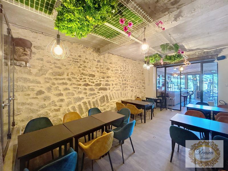 Local commercial - 180 m²