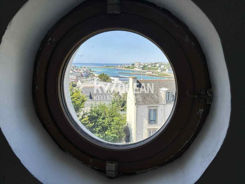 Maison - 148 m² - 7 pièces