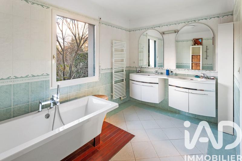 Maison de maîtres - 169 m² - 7 pièces