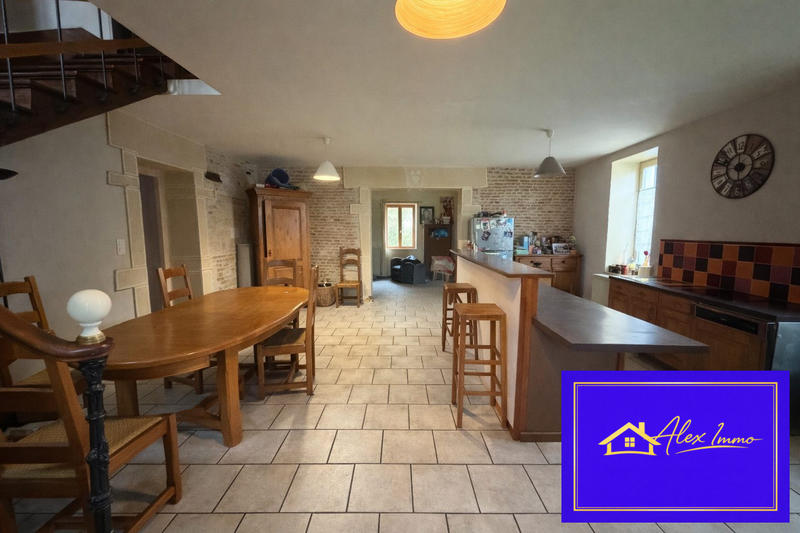 Maison - 196 m² - 5 pièces