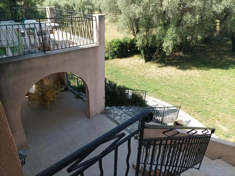 Maison - 187 m² - 7 pièces