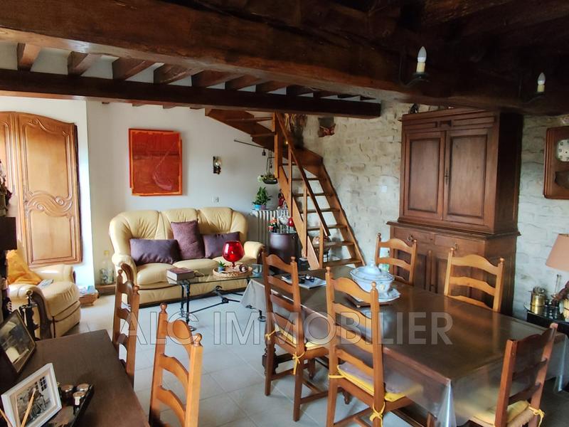 Maison - 122 m² - 4 pièces