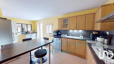 Maison - 136 m² - 6 pièces