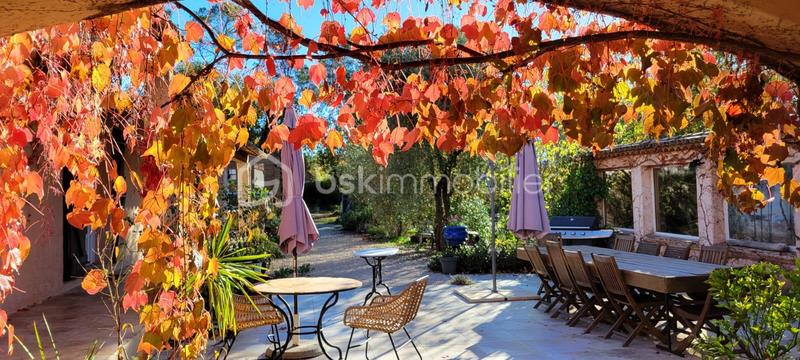 Maison d'architecte - 282 m² - 10 pièces