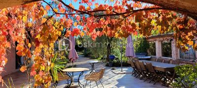 Maison d'architecte - 282 m² - 10 pièces