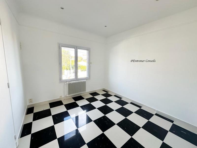 Maison - 194 m² - 6 pièces