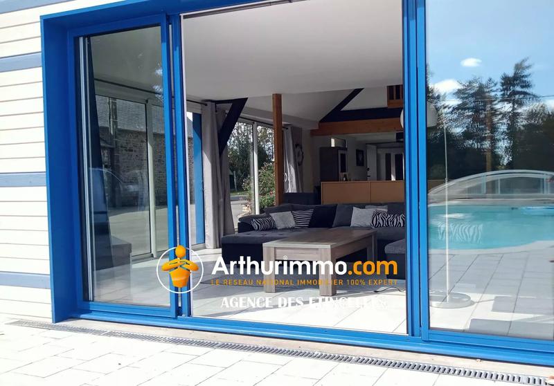 Maison - 278 m² - 8 pièces