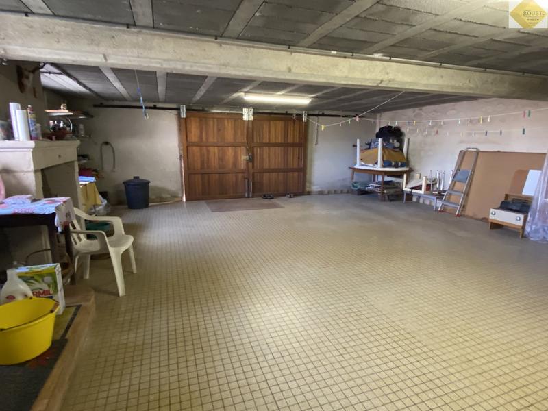 Maison - 259 m² - 8 pièces