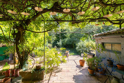 Maison - 482 m² - 14 pièces