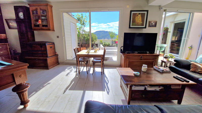 Duplex - 178 m² - 5 pièces