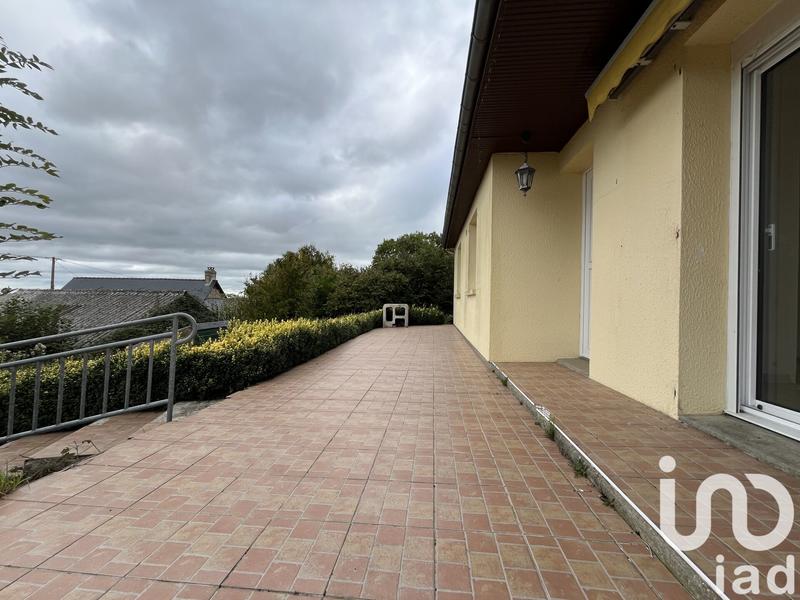 Maison - 92 m² - 5 pièces