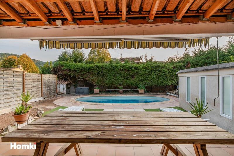 Maison - 80 m² - 4 pièces