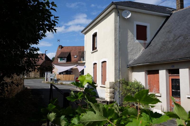 Maison de village - 131 m² - 9 pièces