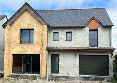 Maison - 140 m² - 6 pièces