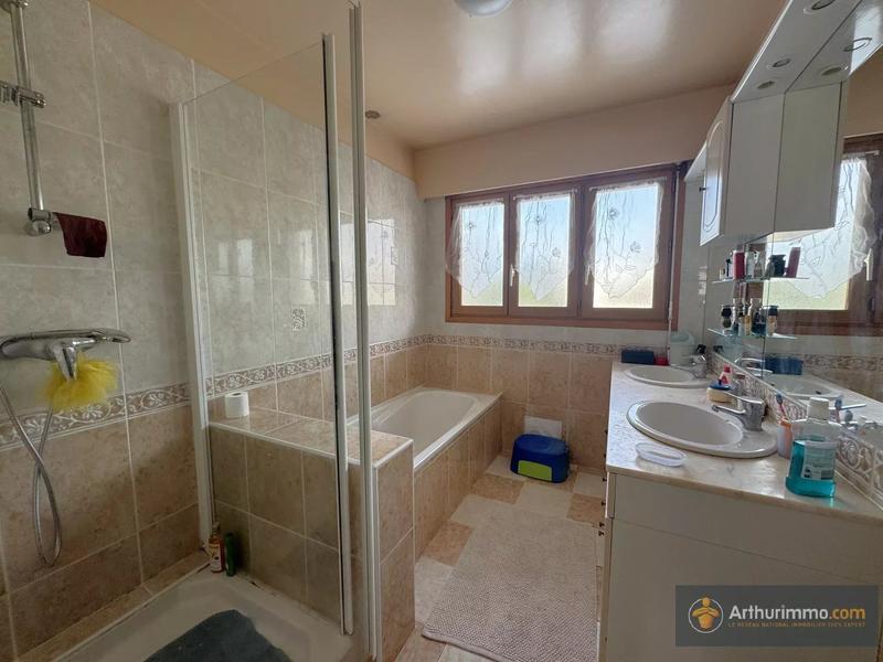 Maison - 190 m² - 7 pièces