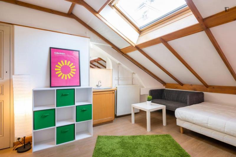 Chambre - 15 m² - 8 pièces