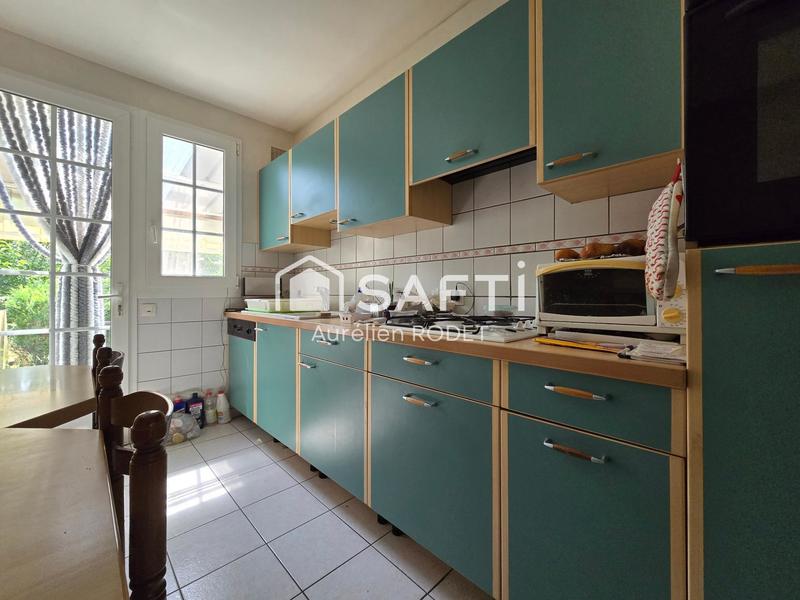 Maison - 168 m² - 8 pièces