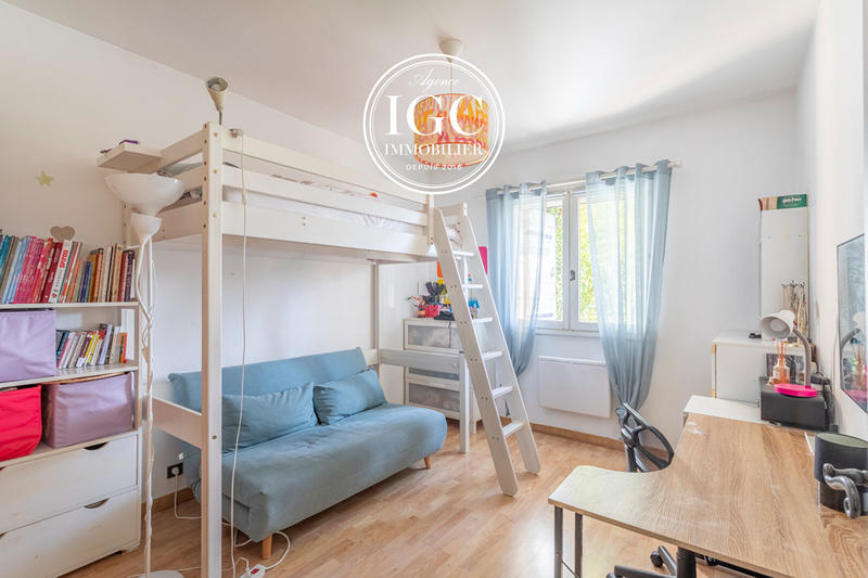 Maison - 172 m² - 5 pièces