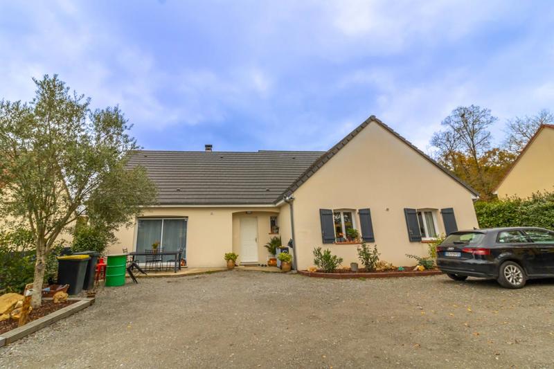 Maison - 151 m² - 6 pièces