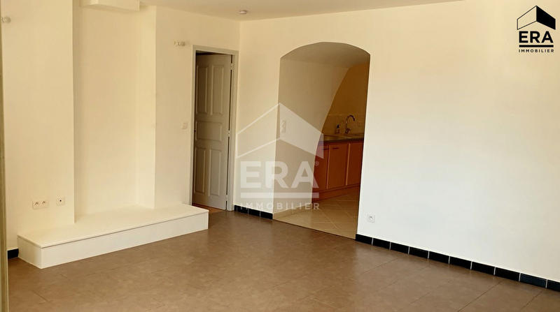 Appartement - 99 m² - 3 pièces