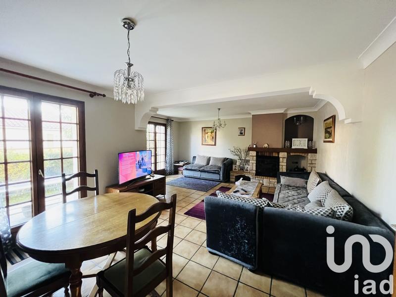 Maison - 161 m² - 6 pièces