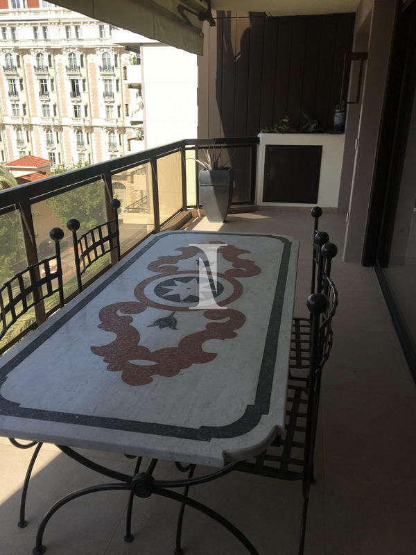 Appartement - 57 m² - 2 pièces