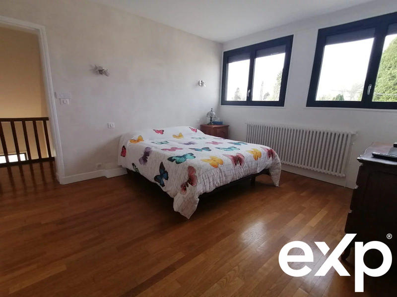 Maison - 161 m² - 6 pièces