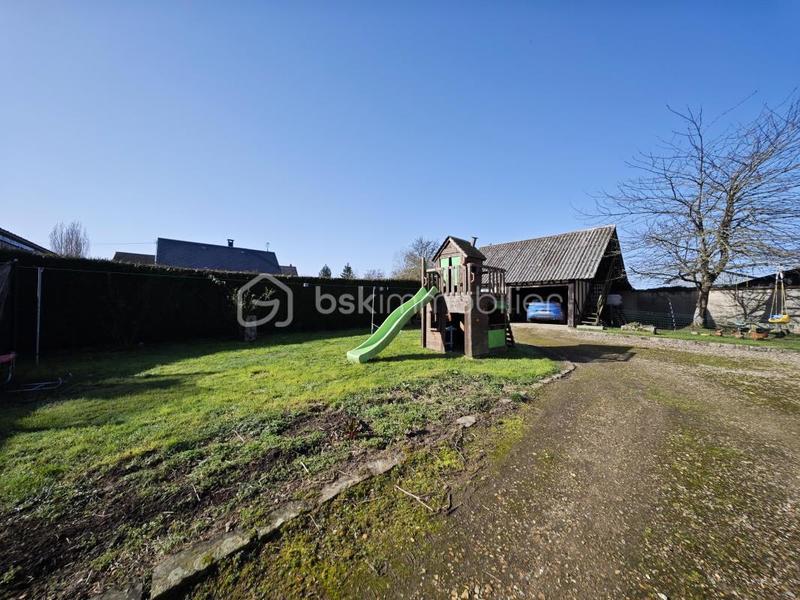 Maison - 123 m² - 9 pièces