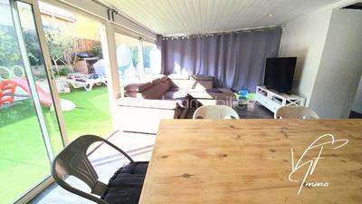 Maison - 84 m² - 4 pièces