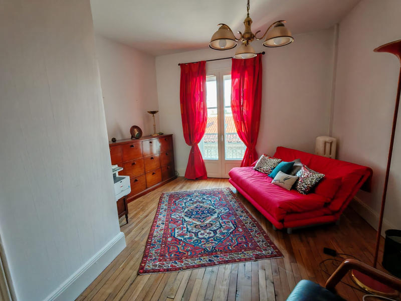 Appartement - 185 m² - 4 pièces