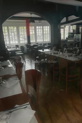 Immeuble - 270 m² - 11 pièces