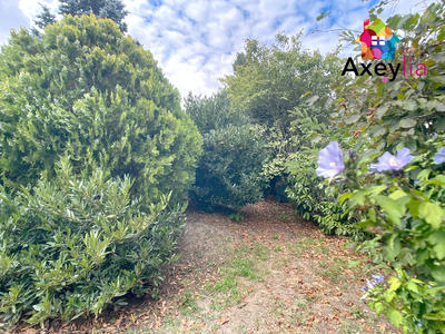 Maison - 250 m² - 6 pièces