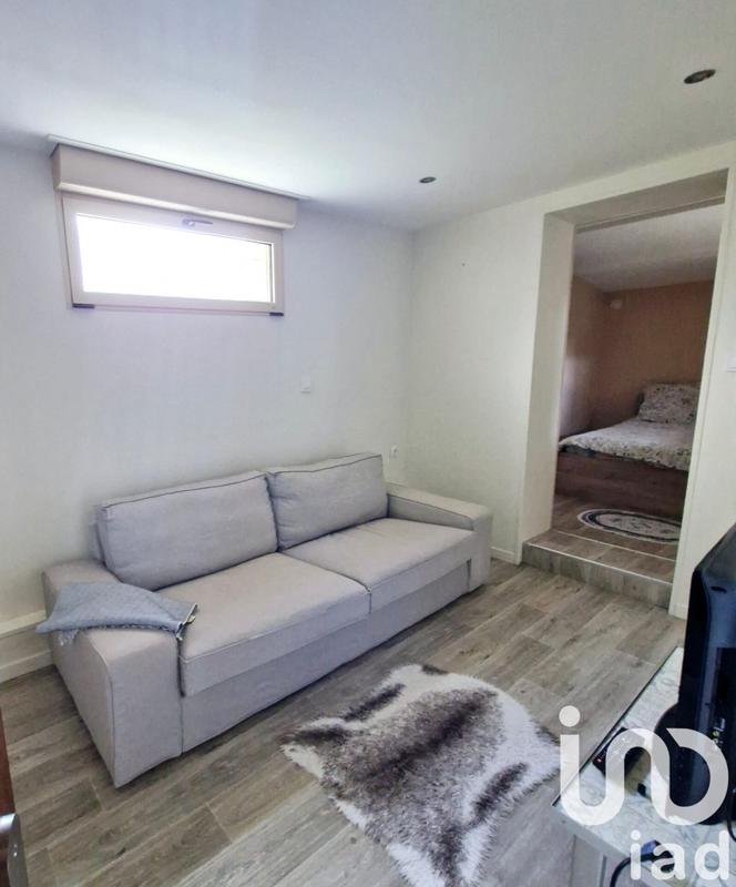 Maison - 136 m² - 9 pièces