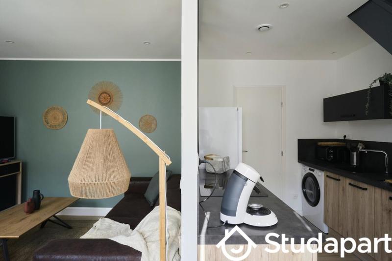 Chambre - 12 m² - 1 pièce