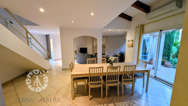 Villa - 142 m² - 5 pièces